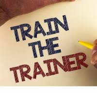 word-writing-text-train-the-trainer-business-concept-for-learning-picture-id949122762 (2)
